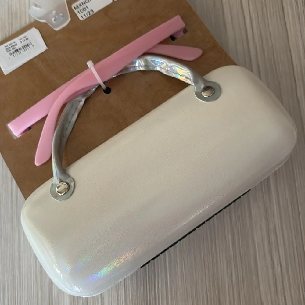 Mix No. 6 Pretty Unicorn Kids' Sunglasses & Case Set